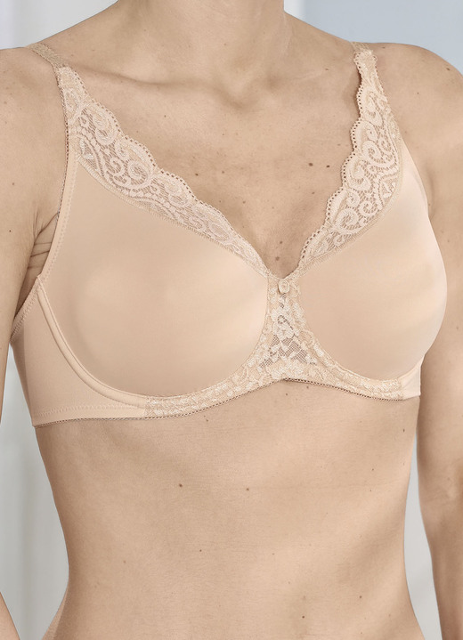 Bügel-BH - Triumph Amourette Minimzer-Bügel-BH mit Elastikspitze, in Größe 075 bis 095, in Cup C, in Farbe SCHWARZ Ansicht 13