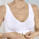 Soft-BH - BH mit praktischem Vorderverschluss – Farbe WEISS – Ansicht 1 Soft-BH - BH mit praktischem Vorderverschluss, in Größe 3XL bis XXL, in Farbe WEISS – Farbe WEISS – Ansicht 1