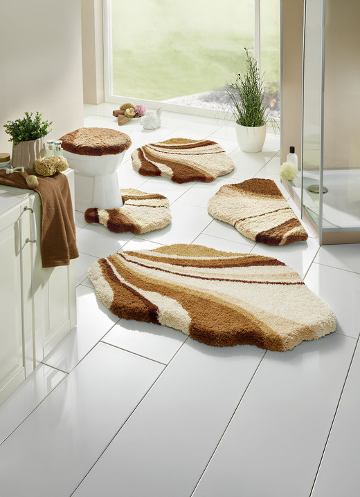 Badgarnituren - Tolle Badgarnitur in barfußweicher Qualität, in Größe 100 (Vorleger halbrund, 50/ 80 cm) bis 112 (WC-Deckelbezug, 47/ 50 cm), in Farbe TERRA Ansicht 18