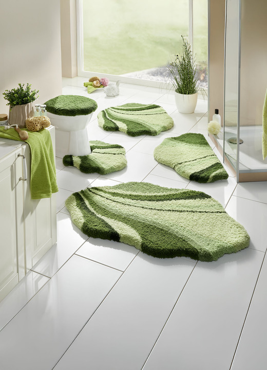 Badgarnituren - Tolle Badgarnitur in barfußweicher Qualität, in Größe 100 (Vorleger halbrund, 50/ 80 cm) bis 112 (WC-Deckelbezug, 47/ 50 cm), in Farbe TERRA Ansicht 4