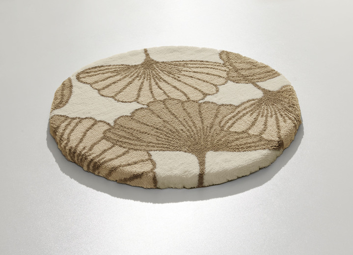 Badgarnituren - Badgarnitur mit Ginkgoblätter-Motiv, in Größe 100 (Vorleger halbrund, 50/ 80 cm) bis 112 (WC-Deckelbezug, 47/ 50 cm), in Farbe CAPPUCCINO Ansicht 1