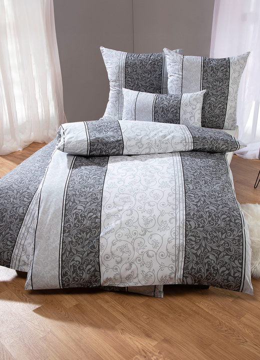Bettwäschegarnituren - Bettwäsche-Garnitur in Renforcé-Qualität, in Größe 111 (40/80 cm + 135/200 cm) bis 412 (2x 80/80 cm + 2x 135/200 cm), in Farbe GRAU Ansicht 2