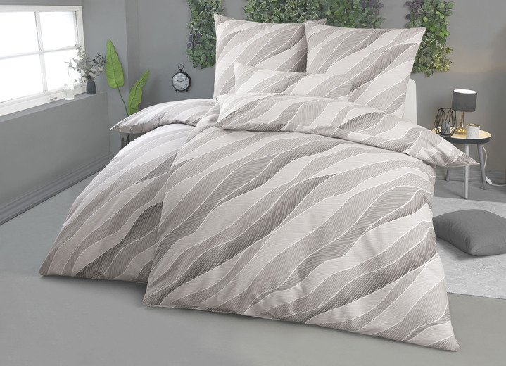 Bettwäschegarnituren - Bettwäsche-Garnitur in Flanell-Qualität, in Größe 111 (40/80 cm + 135/200 cm) bis 115 (80/80 cm + 155/220 cm), in Farbe GRÜN Ansicht 4