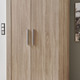 Schlafzimmerschränke - Schrank mit Griffen in Aluminium-Optik, in Farbe EICHE SONOMA, in Ausführung 2-türig