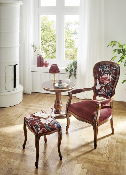 Stilmöbel - Sitzmöbel mit Gestell aus massivem Buchenholz, in Farbe NUSSBAUM-BORDEAUX, in Ausführung Hocker Ansicht 1