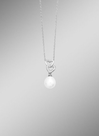 Ein Symbol der Liebe – Herz-Anhänger aus Silber
