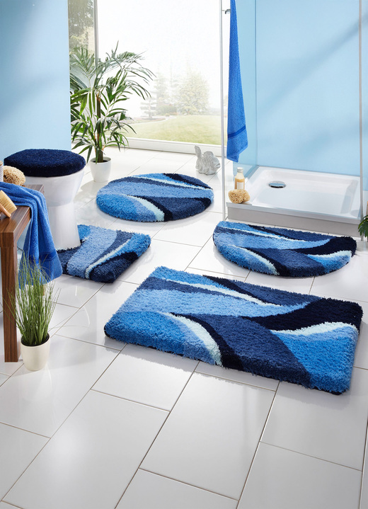 Badgarnituren - Badgarnitur mit rutschhemmend beschichteter Rückseite, in Größe 100 (Vorleger halbrund, 50/ 80 cm) bis 112 (WC-Deckelbezug, 47/ 50 cm), in Farbe BLAU Ansicht 2