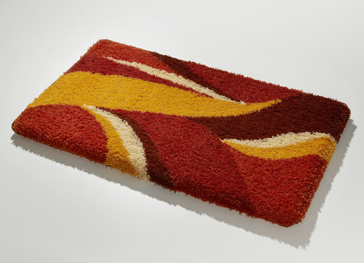 Badgarnituren - Badgarnitur mit rutschhemmend beschichteter Rückseite, in Größe 100 (Vorleger halbrund, 50/ 80 cm) bis 112 (WC-Deckelbezug, 47/ 50 cm), in Farbe GRÜN Ansicht 3