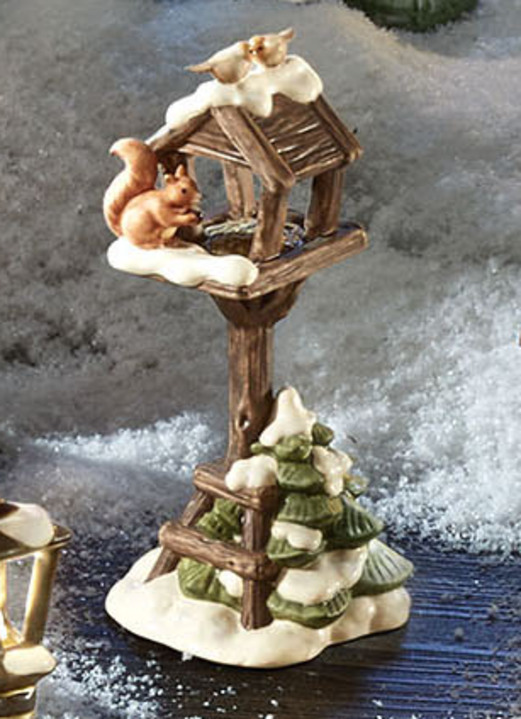 Goebel-Figuren - Winterliche Szene: Tolle Himmelsboten im Winterwald, in Farbe BUNT, in Ausführung Engel mit Schlittschuhen Ansicht 14