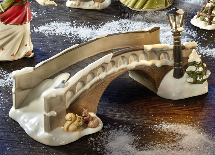 Goebel-Figuren - Winterliche Szene: Tolle Himmelsboten im Winterwald, in Farbe BUNT, in Ausführung Engel mit Schlittschuhen Ansicht 10