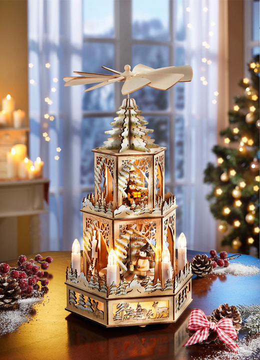 Weihnachtliche Dekorationen - Weihnachtspyramide mit detailreichen Schnitzereien, in Farbe NATUR-BRAUN