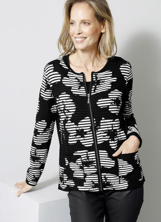 Strickjacke in Feinstrick