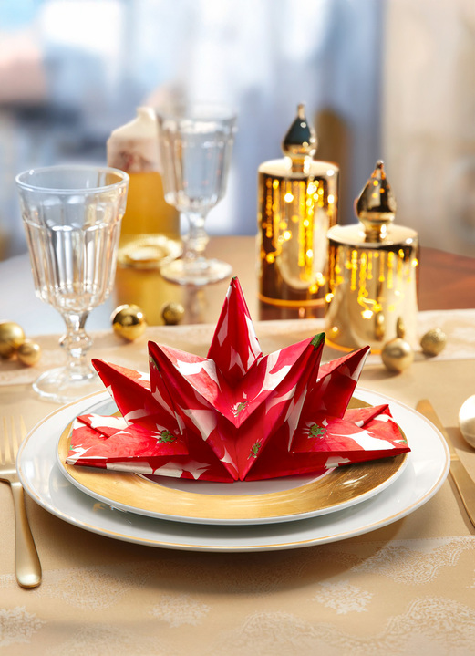 Weihnachtliche Dekorationen - Gefaltete Servietten im 8er-Set, in Farbe ROT-WEISS-GRÜN