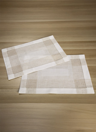 Tischdecken - Klassische Tisch- und Raumdekoration mit Leinen – Farbe ECRU-BEIGE – Ansicht  Tischdecken - Klassische Tisch- und Raumdekoration mit Leinen, in Größe 101 (Läufer, 30x 70 cm) bis 404 (Kissenbezug, 40x 40 cm), in Farbe ECRU-BEIGE – Farbe ECRU-BEIGE – Ansicht