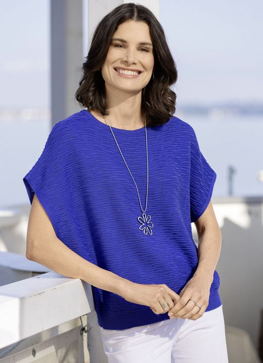 laurakent - Pullover in dekorativem Dessin, in Größe 036 bis 052, in Farbe ROYALBLAU Ansicht 1