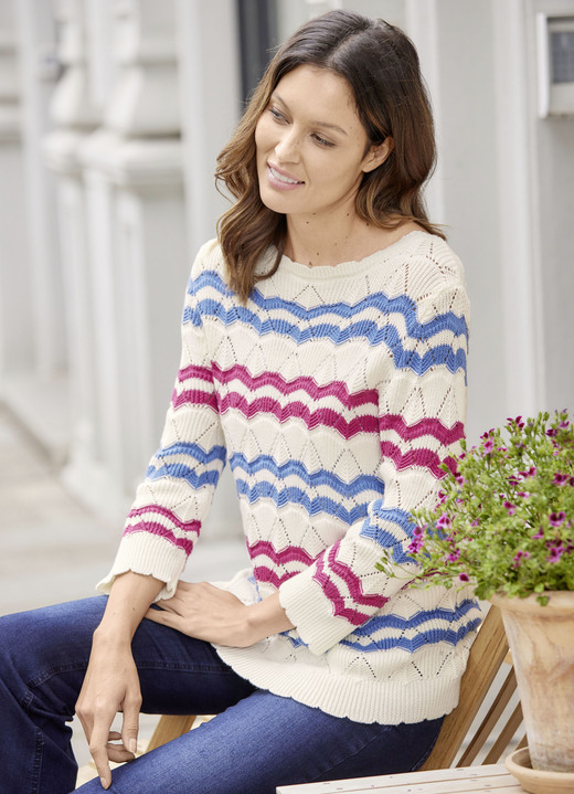 Pullover - Pullover mit Mustermix im Ringeldessin, in Größe L(44/46) bis XL(48/50), in Farbe ECRU-JEANSBLAU-MAGENTA Ansicht 2