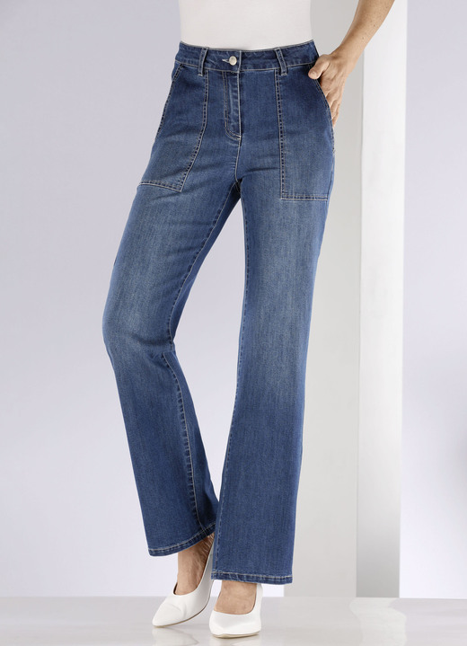 Hosen mit Knopf- und Reißverschluss - Jeans in 4-Pocket-Form, in Größe 017 bis 050, in Farbe JEANSBLAU Ansicht 3