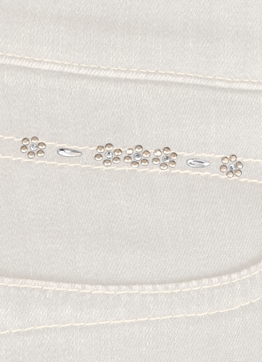 Hosen mit Knopf- und Reißverschluss - Jeans mit dezenter Strasszier, in Größe 018 bis 052, in Farbe JEANSBLAU Ansicht 7