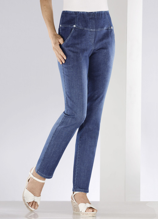 Hosen in Schlupfform - Jeans in Schlupfform, in Größe 018 bis 052, in Farbe DUNKELBLAU Ansicht 9