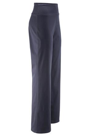 Soft-Stretch-Hose in modischer Weite