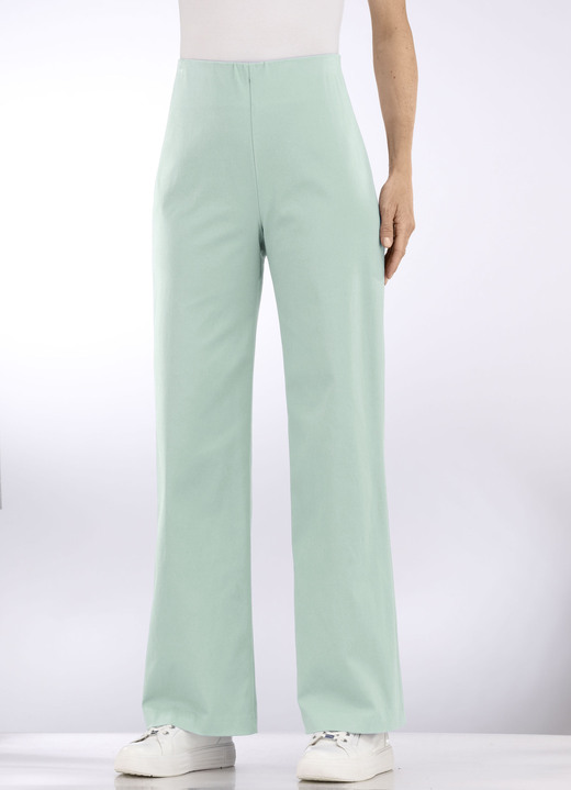 Hosen in Schlupfform - Soft-Stretch-Hose in modischer Weite, in Größe 017 bis 050, in Farbe MINT Ansicht 3