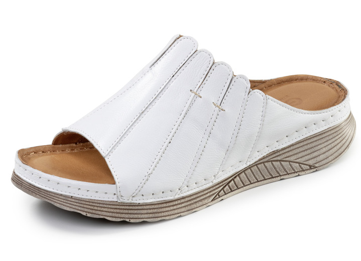 Damenmode - Gemini, stilvolle Damen-Pantoletten, Weite G, aus Leder, in Größe 036 bis 042, in Farbe WEISS Ansicht 1