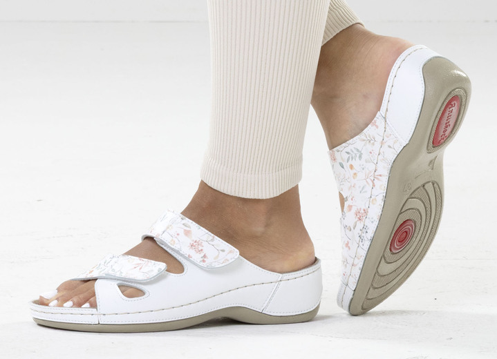 Sandaletten & Pantoletten - ELENA EDEN, klassische Damen-Pantoletten, Weite G, mit Klettverschluss, in Größe 036 bis 042, in Farbe WEISS Ansicht 4