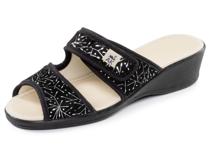 Sandaletten & Pantoletten - Leichte, Damen-Pantoletten, mit Klettverschluss, in Größe 035 bis 041, in Farbe ROT Ansicht 4