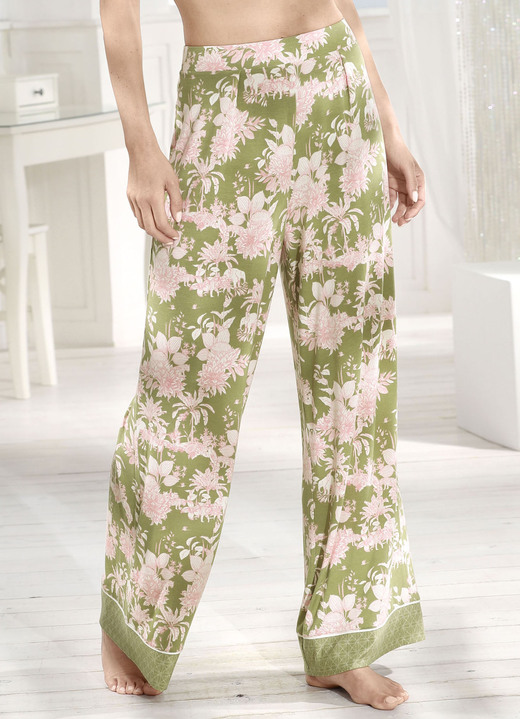 Freizeithosen - Triumph-Aura Spotlight Hose mit hübschem Druckdessin, in Größe 036 bis 046, in Farbe PISTAZIE-ROSA-ECRU Ansicht 3