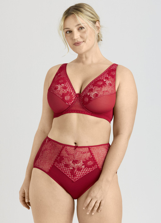 Slips - Miss Mary Miederslip mit unterlegter Elastikspitze, in Größe 038 bis 054, in Farbe SCHWARZ Ansicht 10