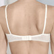 Bügel-BH - Triumph-Signature Sheer- Bügel-BH mit weich gepolsterten Cups, in Größe 075 bis 090, in Cup B, in Farbe ECRU – Farbe ECRU – Ansicht 4