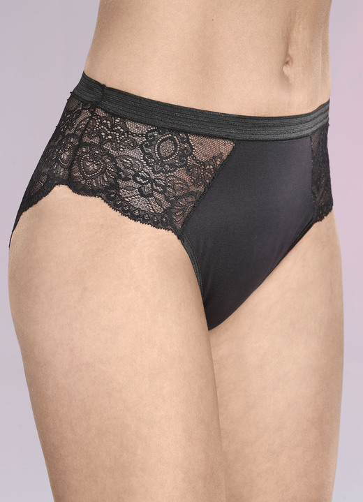 Slips - Dreierpack Slips mit zarter Elastikspitze, in Größe 036 bis 050, in Farbe SCHWARZ Ansicht 2