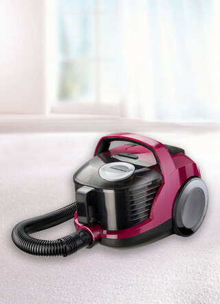 Mit Kabel - Grundig VCC 3870A Bodenstaubsauger, in Farbe BEERE-SCHWARZ – Farbe BEERE-SCHWARZ – Ansicht 