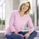 Basics - Pullover mit dezentem Glanz, in Größe 036 bis 052, in Farbe ROSÉ – Farbe ROSÉ – Ansicht 1