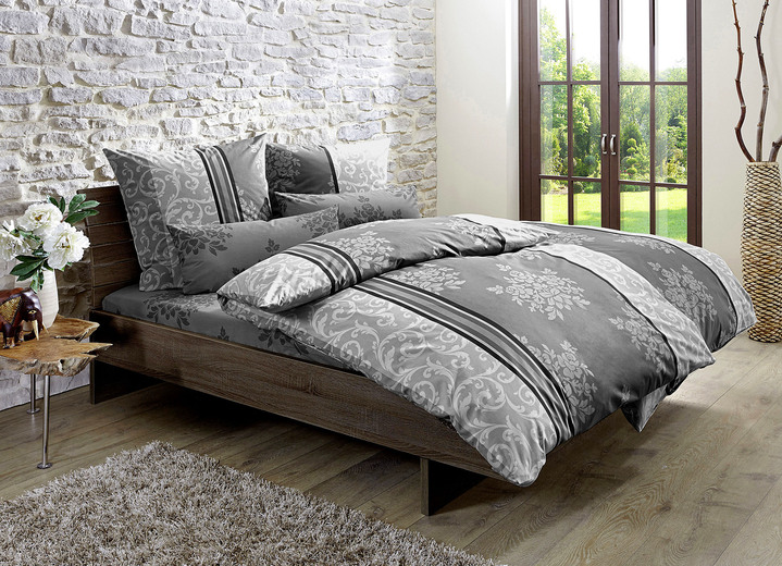 Bettwäschegarnituren - Renforcé Bettwäsche aus 100% Baumwolle Ansicht 3 Bettwäschegarnituren - Renforcé Bettwäsche aus 100% Baumwolle, in Größe 111 (40/80 cm + 135/200 cm) bis 412 (4-teiliges Set), in Farbe GRÜN Ansicht 3