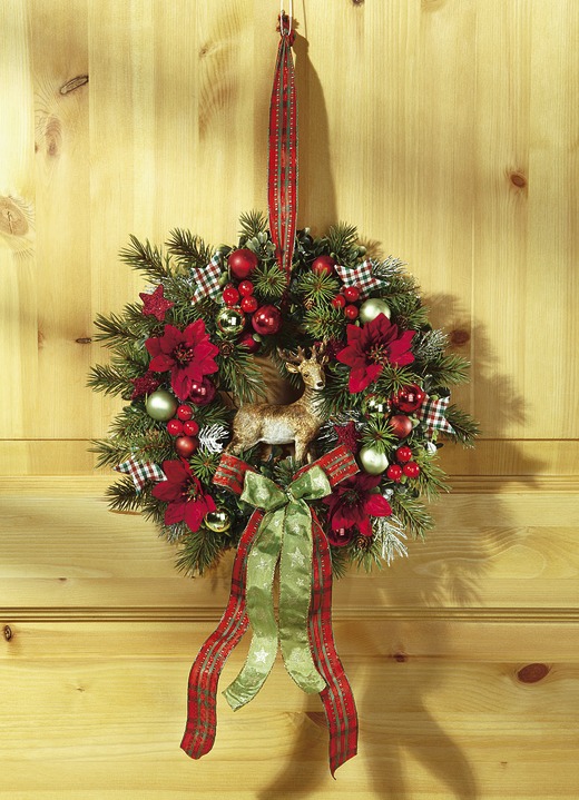 Wandkranz Mit Weihnachtssternbluten Gestecke Kranze Bader