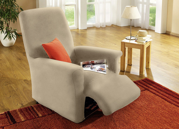 Sessel- & Sofaüberwürfe - Stretchbezüge mit Fleckschutz Ansicht 2 Sessel- & Sofaüberwürfe - Stretchbezüge mit Fleckschutz, in Größe 101 (Sesselbezug) bis 905 (Kissenbezug, 40x40 cm), in Farbe CAMEL Ansicht 2