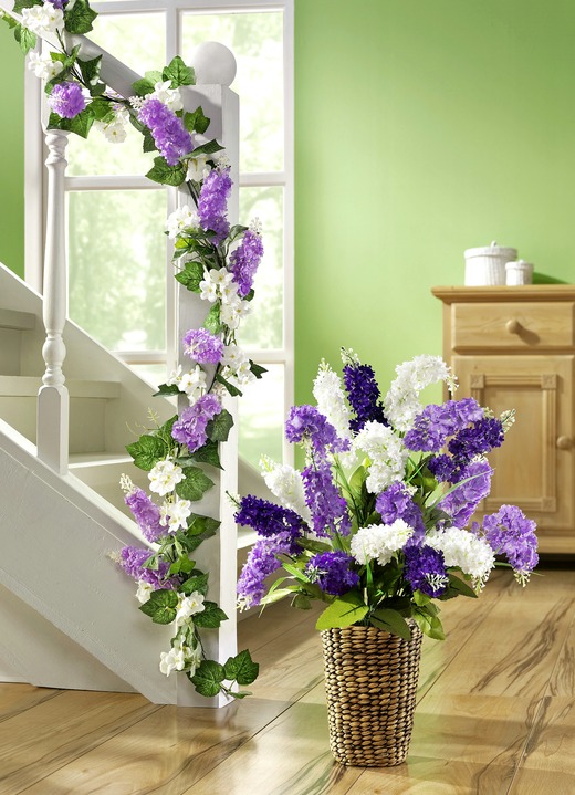 - Fliedergirlande aus hochwertigem Kunst- und Textilmaterial, in Farbe LILA Ansicht 2