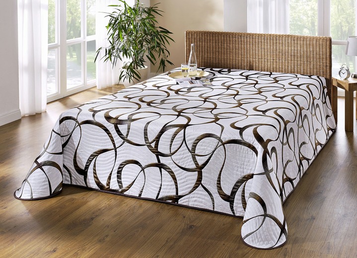 - Tagesdecke & Kissenbezüge in modernem Dessin, in Größe 873 (für Einzelbett, 140x210 cm) bis 924 (2x Kissenhülle, 50x 50 cm), in Farbe MESSING Ansicht 1