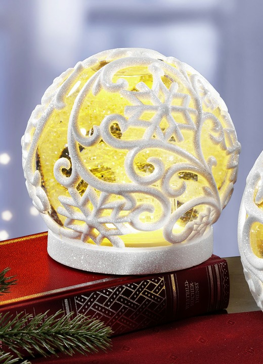 Weihnachtliche Dekorationen - LED-Schneekugel, in Farbe WEISS, in Ausführung Schneekugel, klein Ansicht 1
