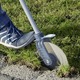 Gartenpflege - Rasenkanten-Roller, in Farbe SILBER – Farbe SILBER – Ansicht 2