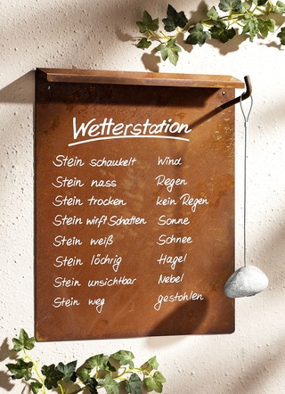 Wetterstation aus gerostetem Stahlblech