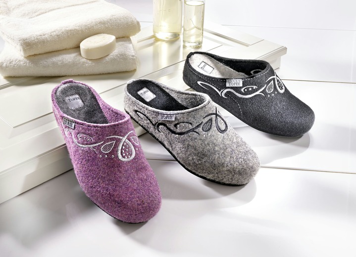 Schuhe & Einlagen - Hausschuh zum Wohlfühlen, in Größe 036 bis 042, in Farbe SCHWARZ
