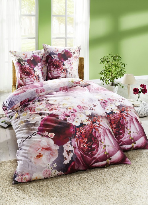 Bettwasche Garnitur Mit Rosenmotiv Bettwasche Bader