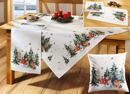 Weihnachtliche Tisch- und Raumdekoration