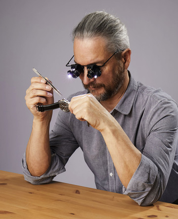 Vergrößerungsbrille