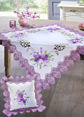 Filigran verarbeitete Wohn-Accessoires