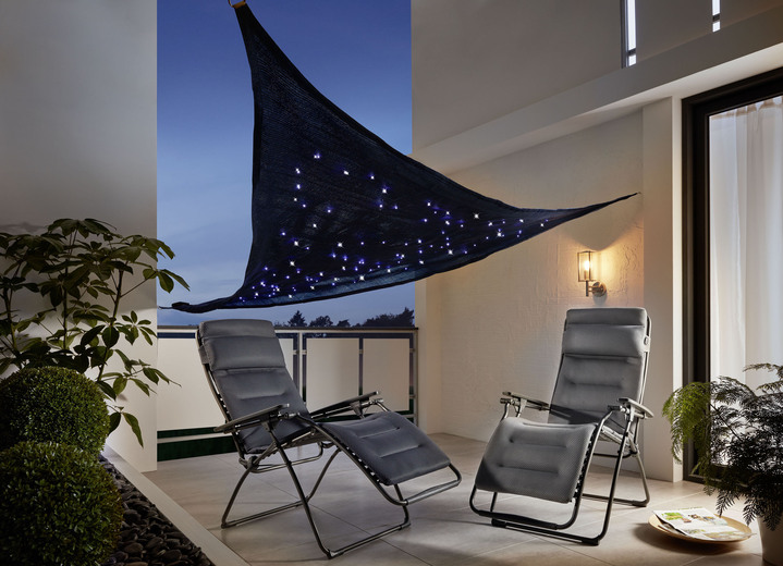- LED-Sonnensegel, in Farbe SCHWARZ-BLAU, in Ausführung Dreieckig, Schenkellänge 360 cm