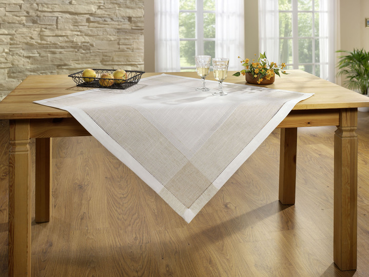 Tischdecken - Klassische Tisch- und Raumdekoration mit Leinen Ansicht 3 Tischdecken - Klassische Tisch- und Raumdekoration mit Leinen, in Größe 101 (Läufer, 30x 70 cm) bis 404 (Kissenbezug, 40x 40 cm), in Farbe ECRU-BEIGE Ansicht 3
