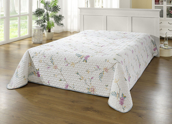 - Feine Tagesdecke und Kissenbzüge in angenehmer Qualität, in Größe 906 (französisches Bett, 220x250 cm) bis 920 (2 Kissenbezüge, 40x 40 cm), in Farbe CREME Ansicht 1
